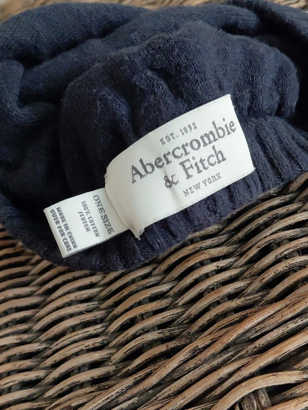 Vintage Abercrombie & Fitch Navy/White Striped Slouch Beanie